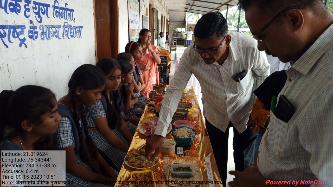 आंतरराष्ट्रीय पौष्टिक तृणधान्य वर्ष -२०२३ मीलेट ऑफ दि मंथ (राळा) तालुका स्तरीय पौष्टिक तृणधान्य पाककृती स्पर्धा, आदर्श प्राथमिक शाळा, पिंपरी खु., ता.धरणगाव